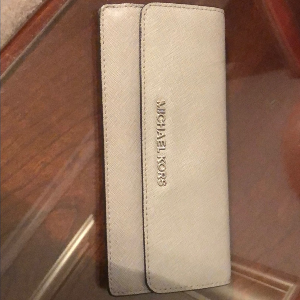 Michael Kors wallet